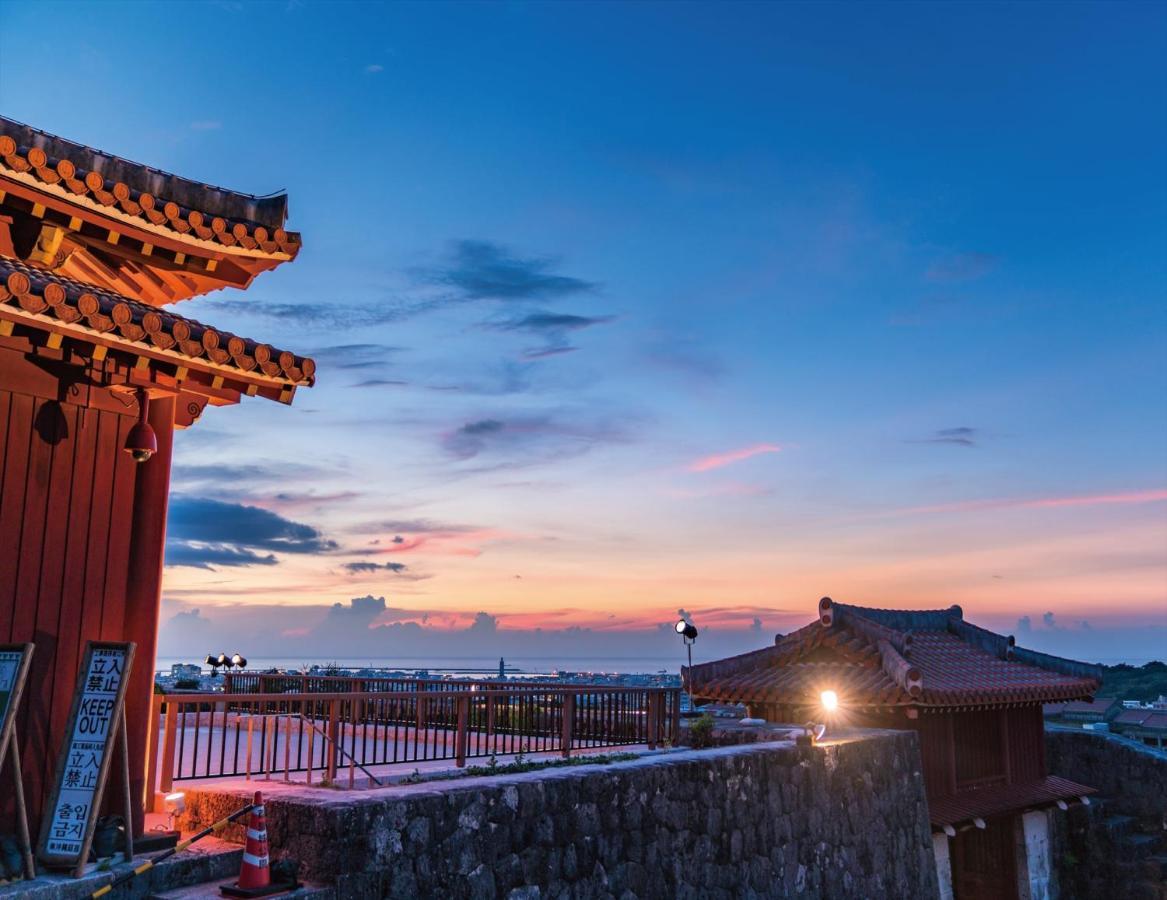 Zoe Resort The Sunset Village Okinawa Chatan Exterior photo