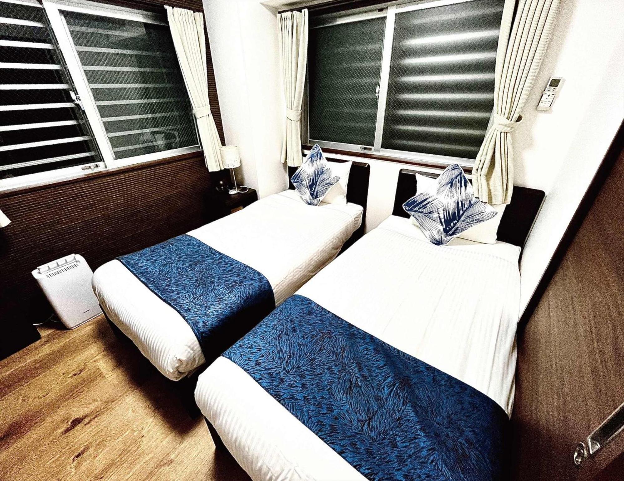 Zoe Resort The Sunset Village Okinawa Chatan Room photo
